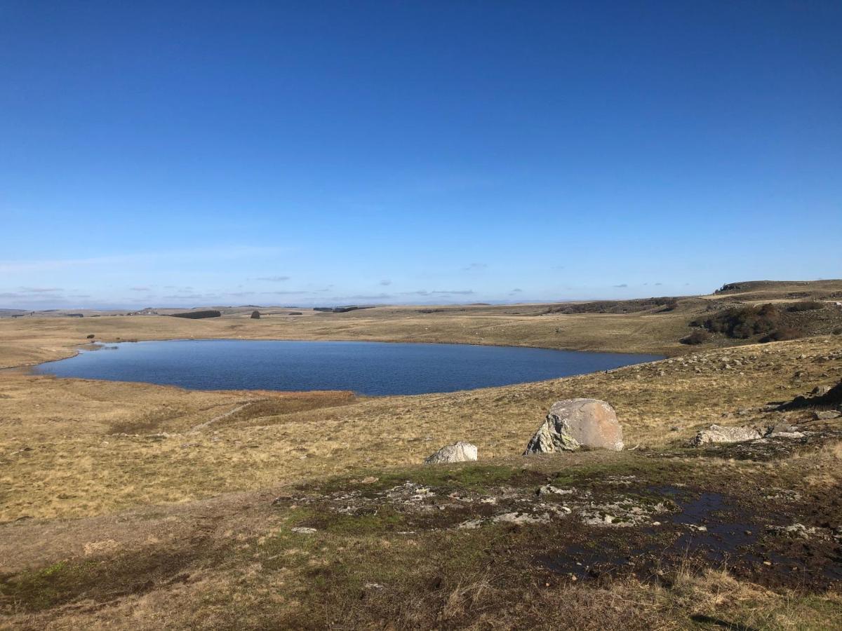 L'Oustal Villa Nasbinals Exteriör bild